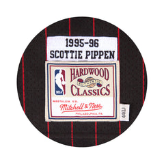 Mitchell & Ness NBA Chicago Bulls Scottie Pippen #33 Black Authentic Jersey 1995-96 722630095SPIPP