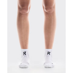 ON Core Run Sock Mid 2P White