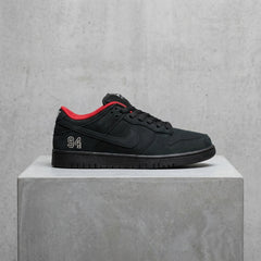 Nike SB Dunk Low X Supreme 'Black'