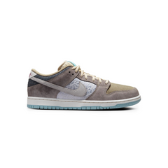 Nike SB Dunk Low 'Big Money Savings'