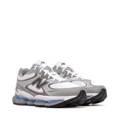 New Balance Unisex Abzorb 2000 White Silver Metallic Core U2000AA
